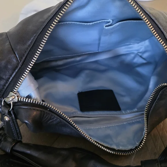 Coach Black Leather Kristen Hobo Bag With Crossbody Strap & Unbranded Charm - Picture 10 of 16